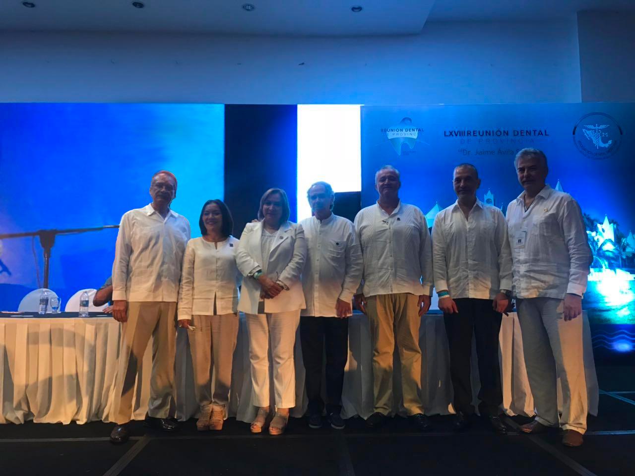 Convenio de Colaboración Asociación Dental Mexicana y Colegio Nacional para la Certificación Profesional en Odontología