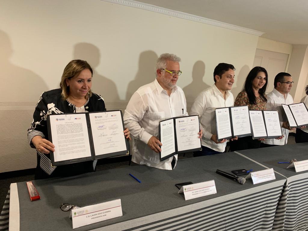 Firma de Convenio entre ADM,Fundación ADM,Secretaría de Educación y Secretaría de Salud del Estado de Mérida